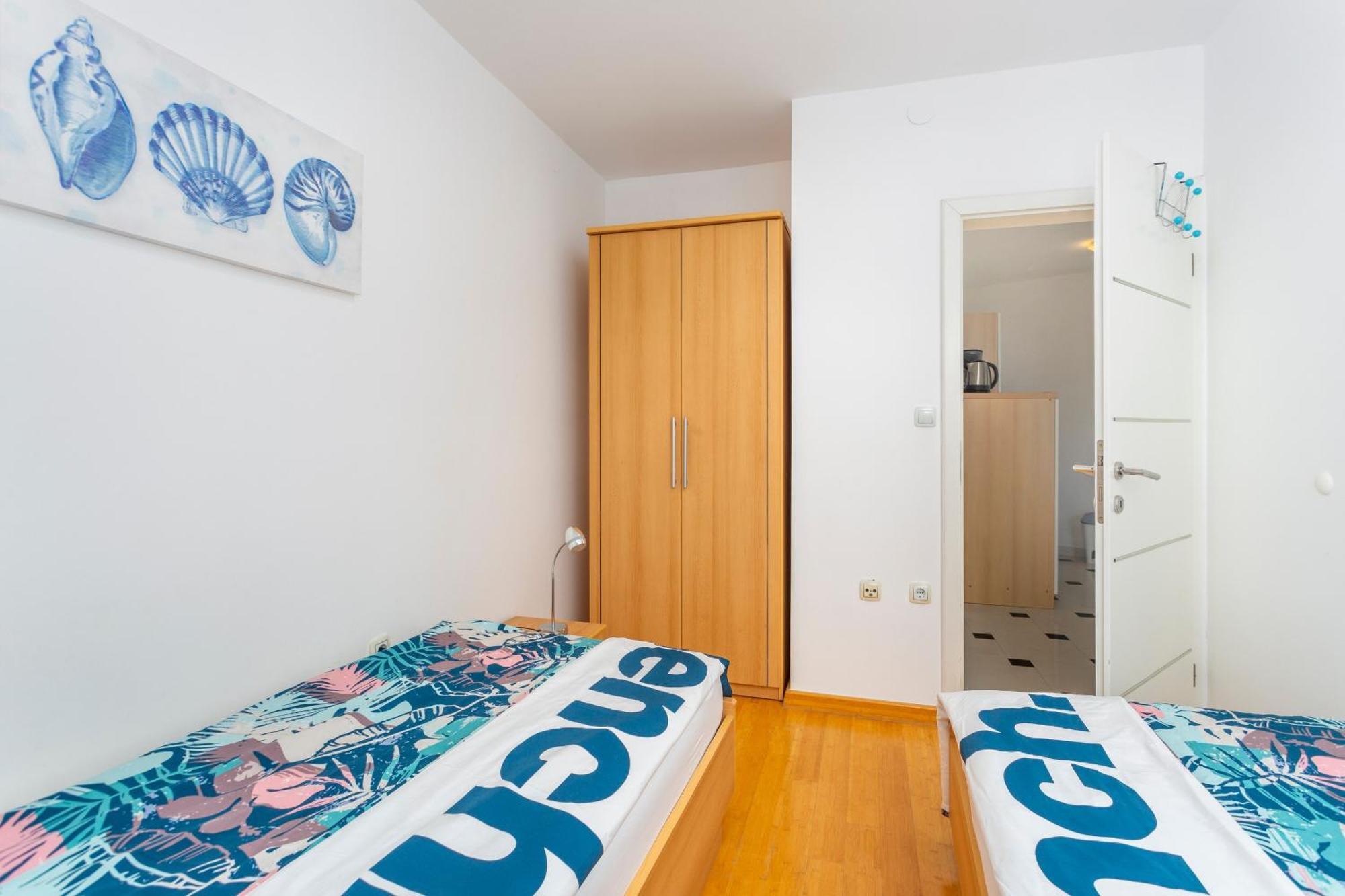 Apartments By The Sea Njivice, Krk - 5296 Room photo