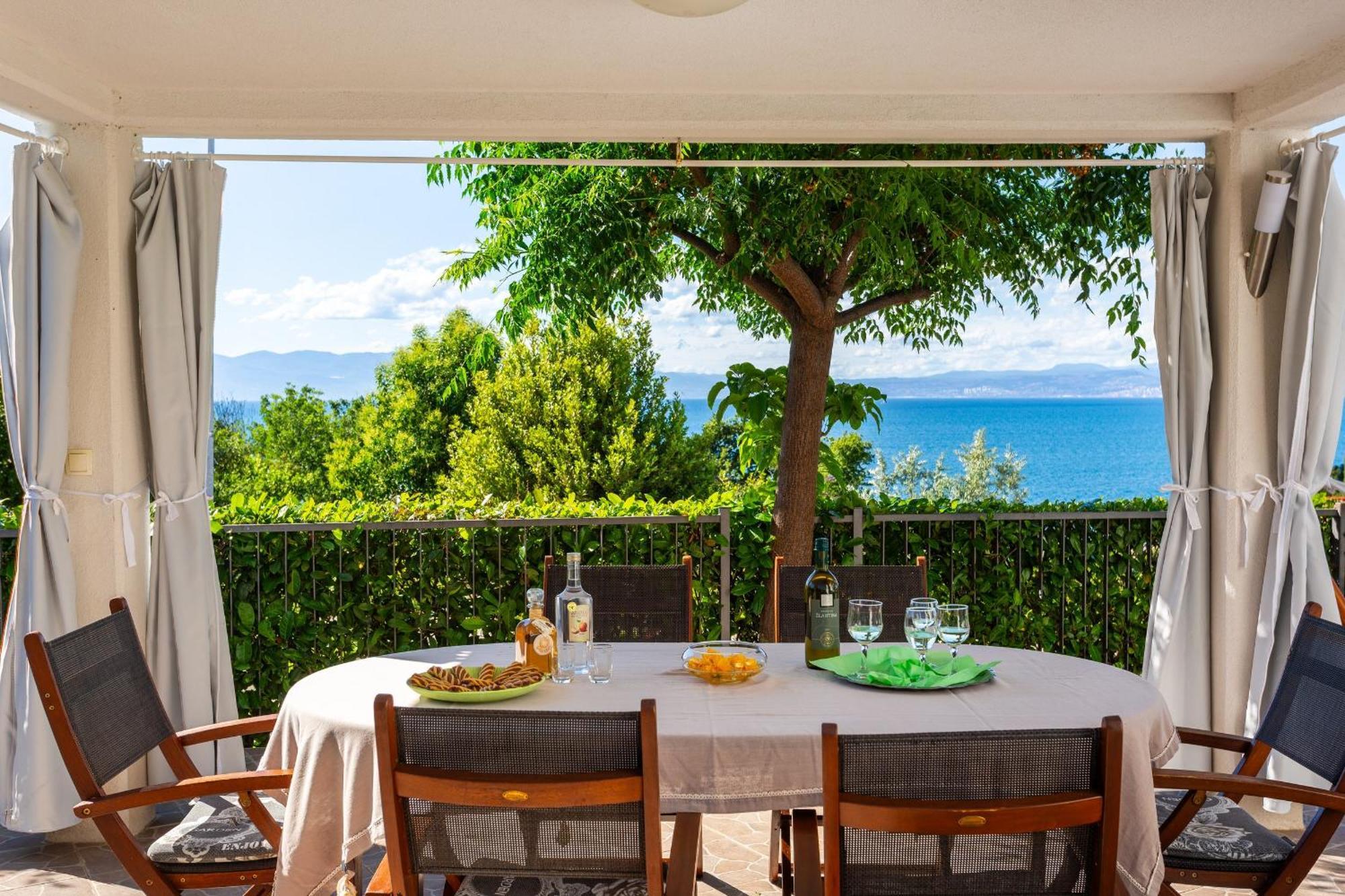 Apartments By The Sea Njivice, Krk - 5296 Exterior photo